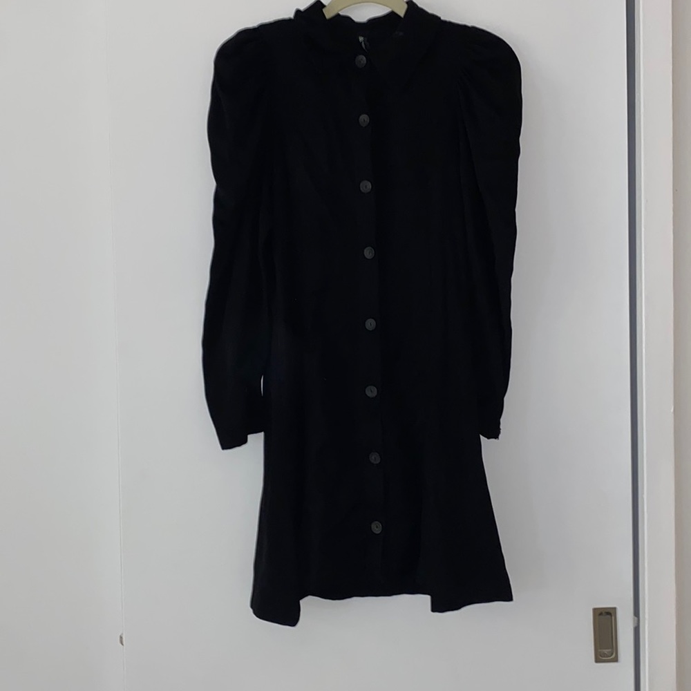 Zara Black button down dress (2019 Madrid Collection)